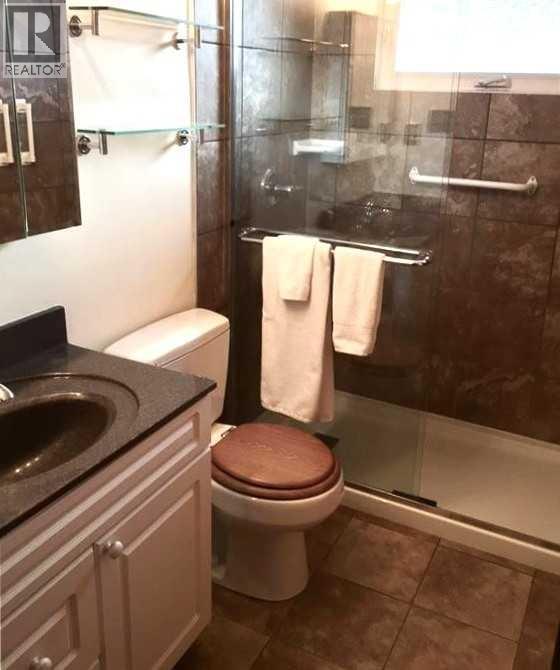 Single Family House Bungalow for Sale in   Avenue SW Glendale Calgary 