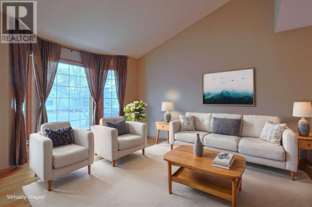 Single Family House for Sale in  Schubert Place NW Scenic Acres Calgary 