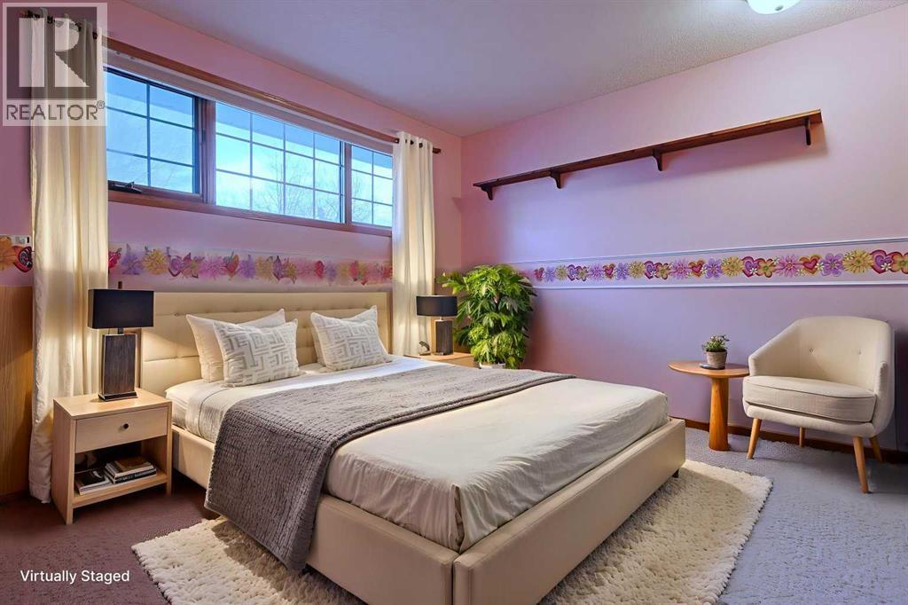 Single Family House for Sale in  Schubert Place NW Scenic Acres Calgary 