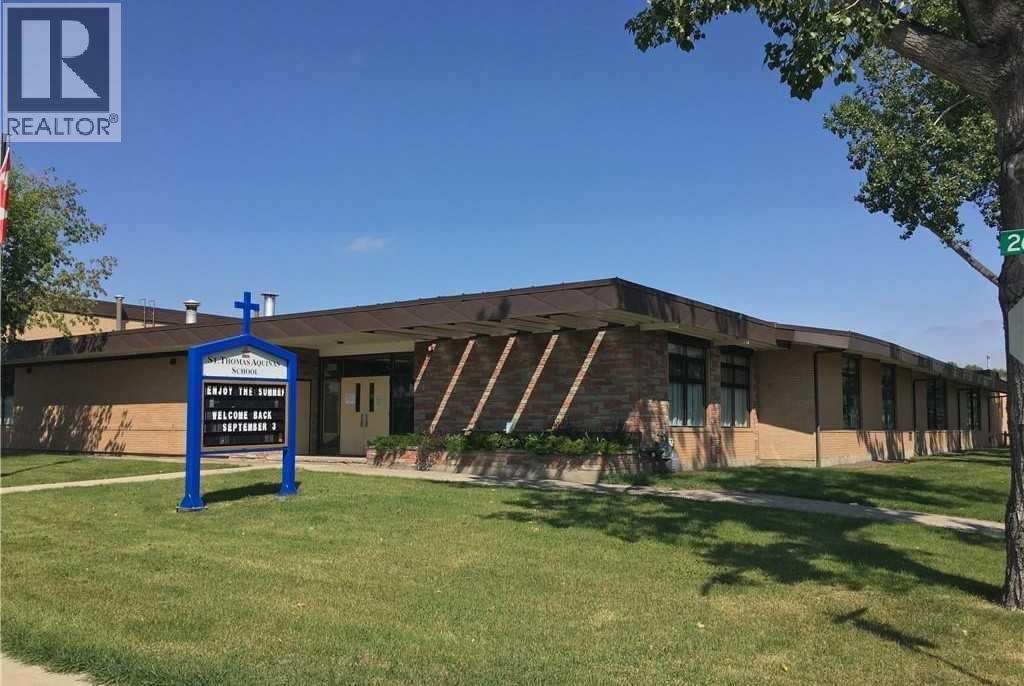 Single Family House Bungalow for Sale in   Avenue SW Glendale Calgary 