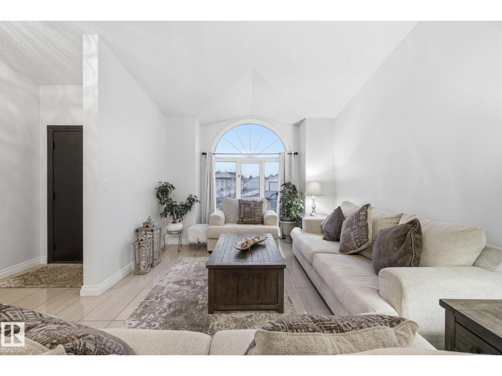 
          13812 120 Street NW
            <br/>
            <span>Edmonton</span>
            , 
            <span>AB</span>
             <span>T5X5B8</span>
         - Photo 17