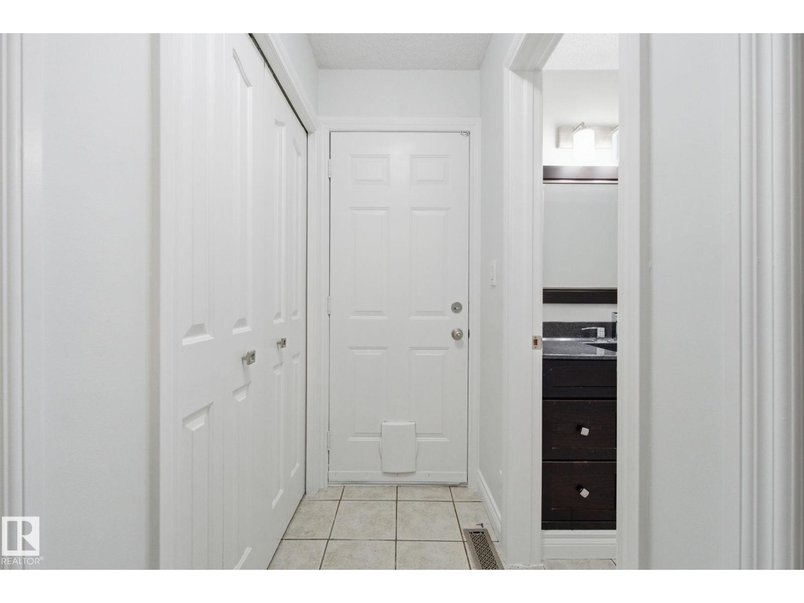 
          13812 120 Street NW
            <br/>
            <span>Edmonton</span>
            , 
            <span>AB</span>
             <span>T5X5B8</span>
         - Photo 15