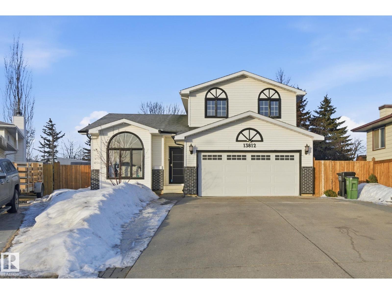 
          13812 120 Street NW
            <br/>
            <span>Edmonton</span>
            , 
            <span>AB</span>
             <span>T5X5B8</span>
         - Photo 36