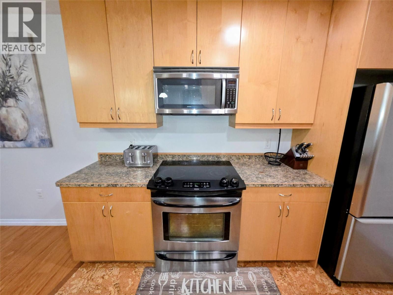 651 Hanville Place, Castlegar