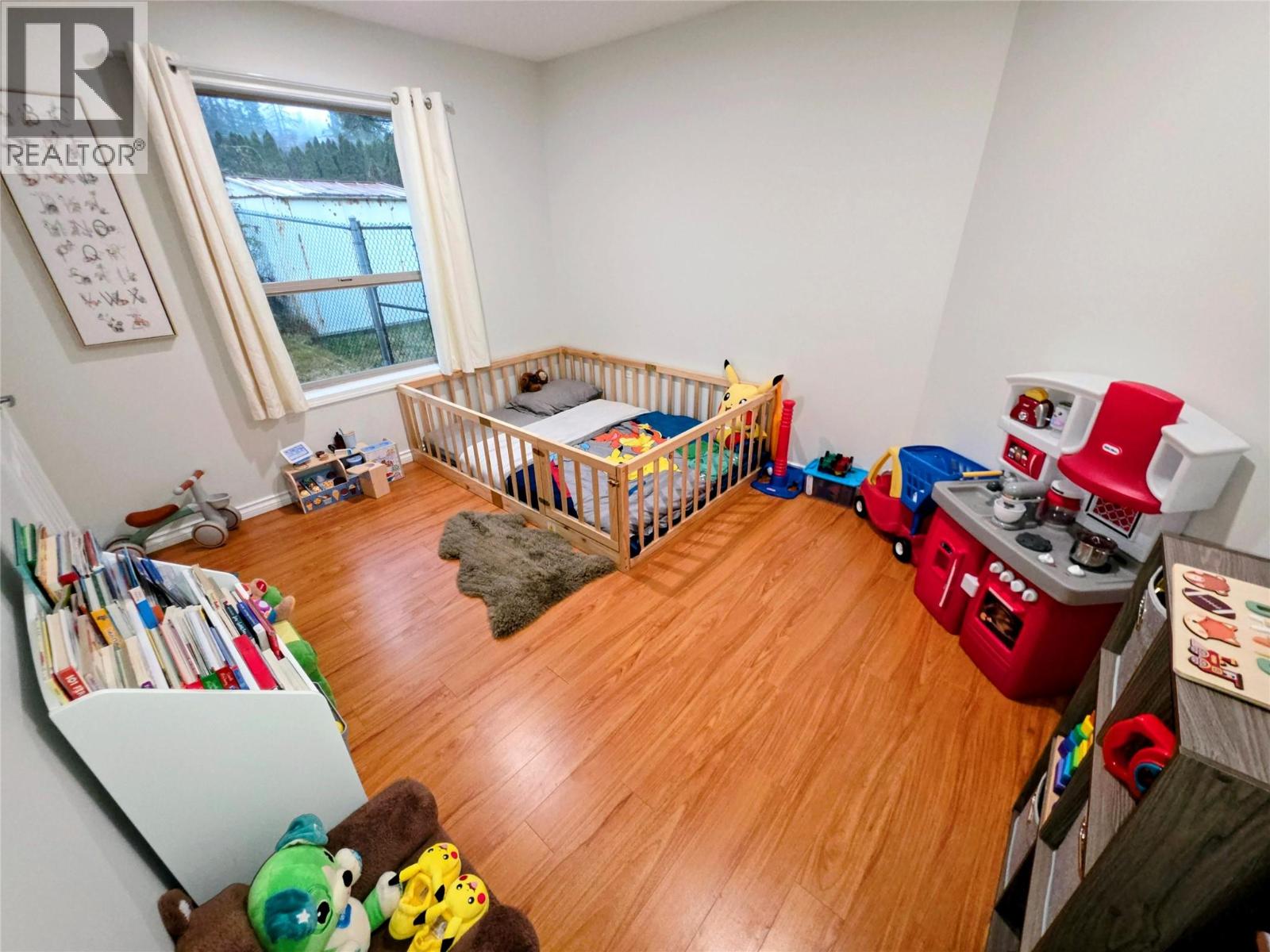 651 Hanville Place, Castlegar