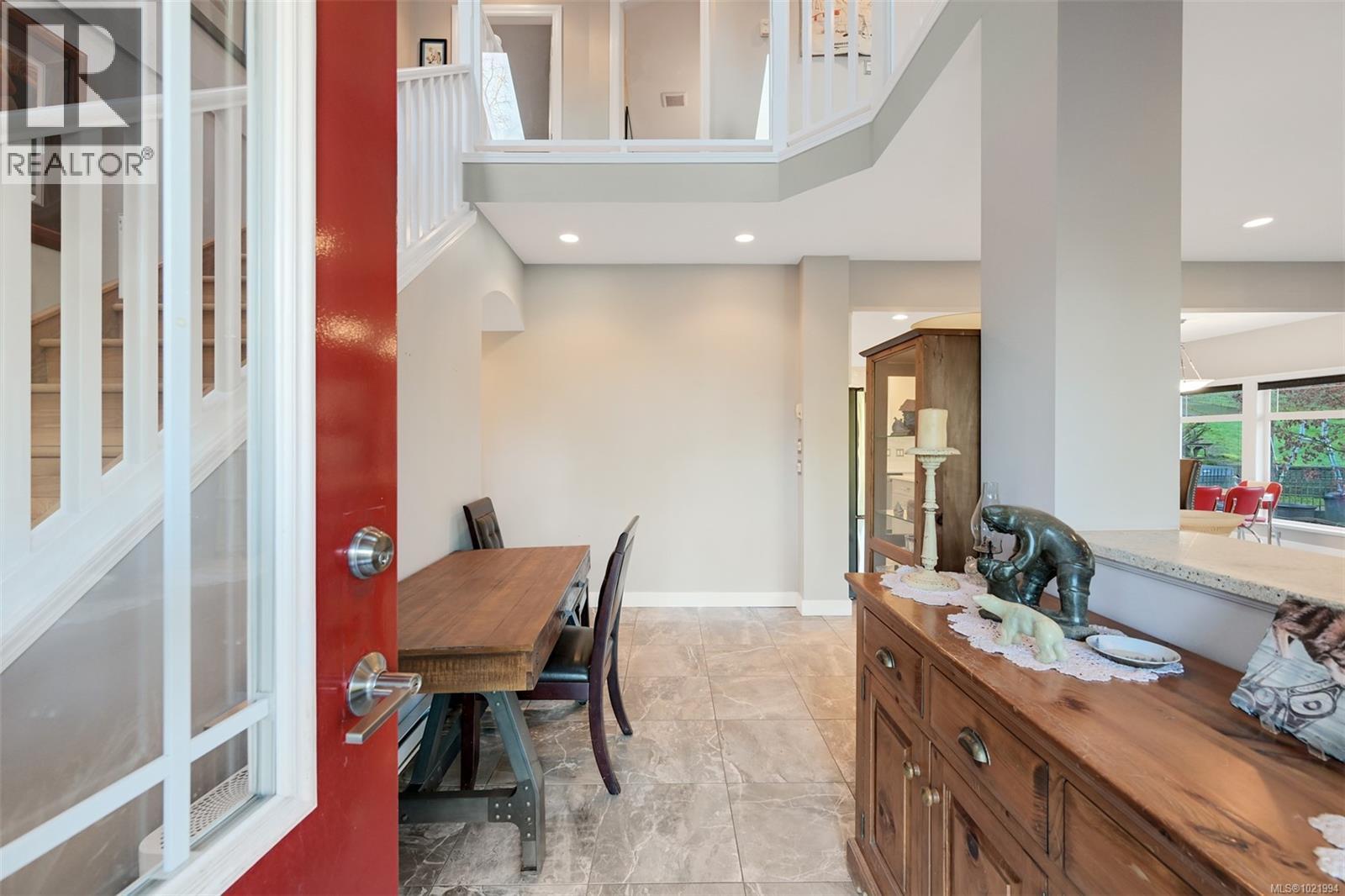 846 Aros Rd, Cobble Hill