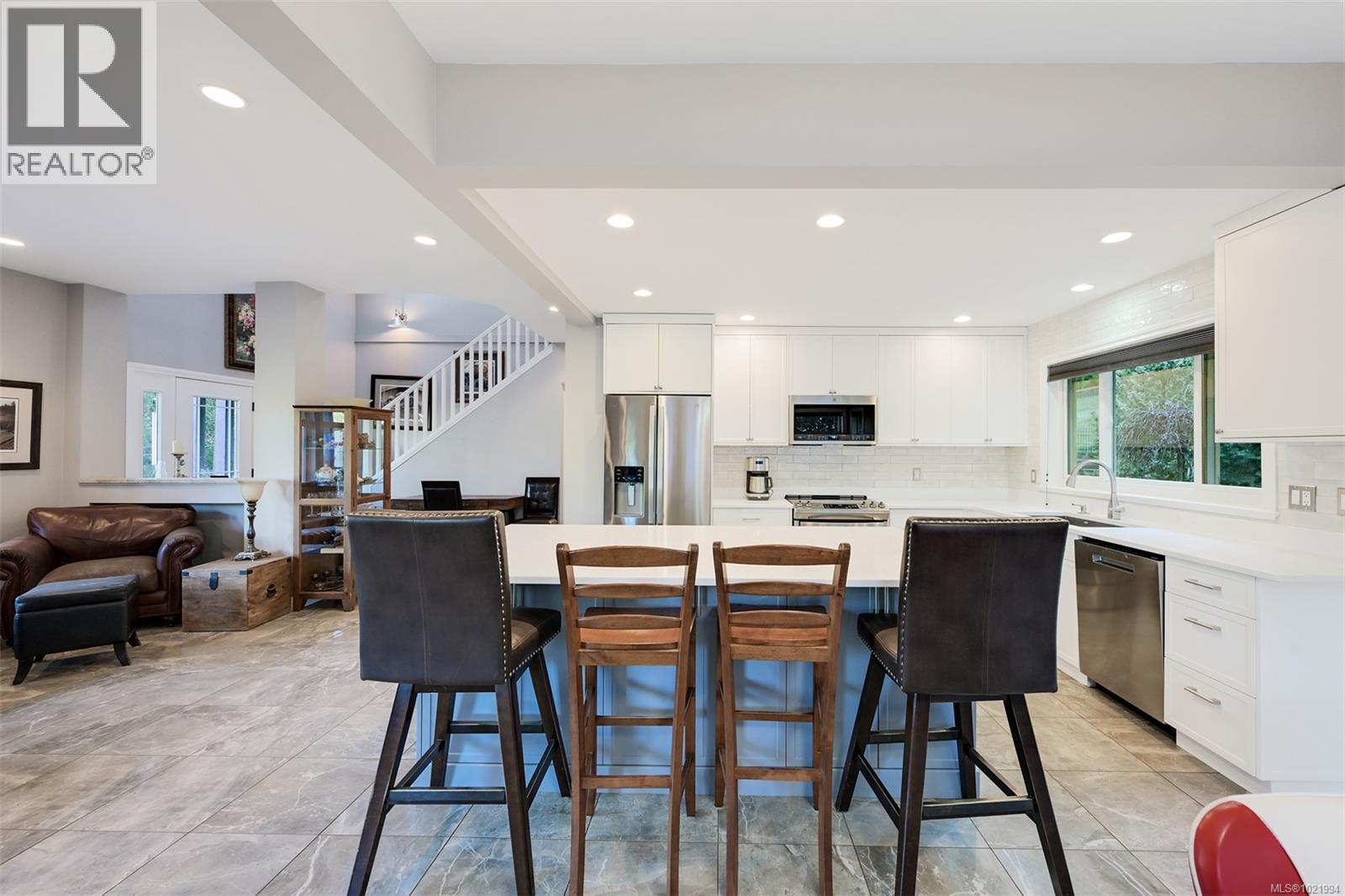 846 Aros Rd, Cobble Hill