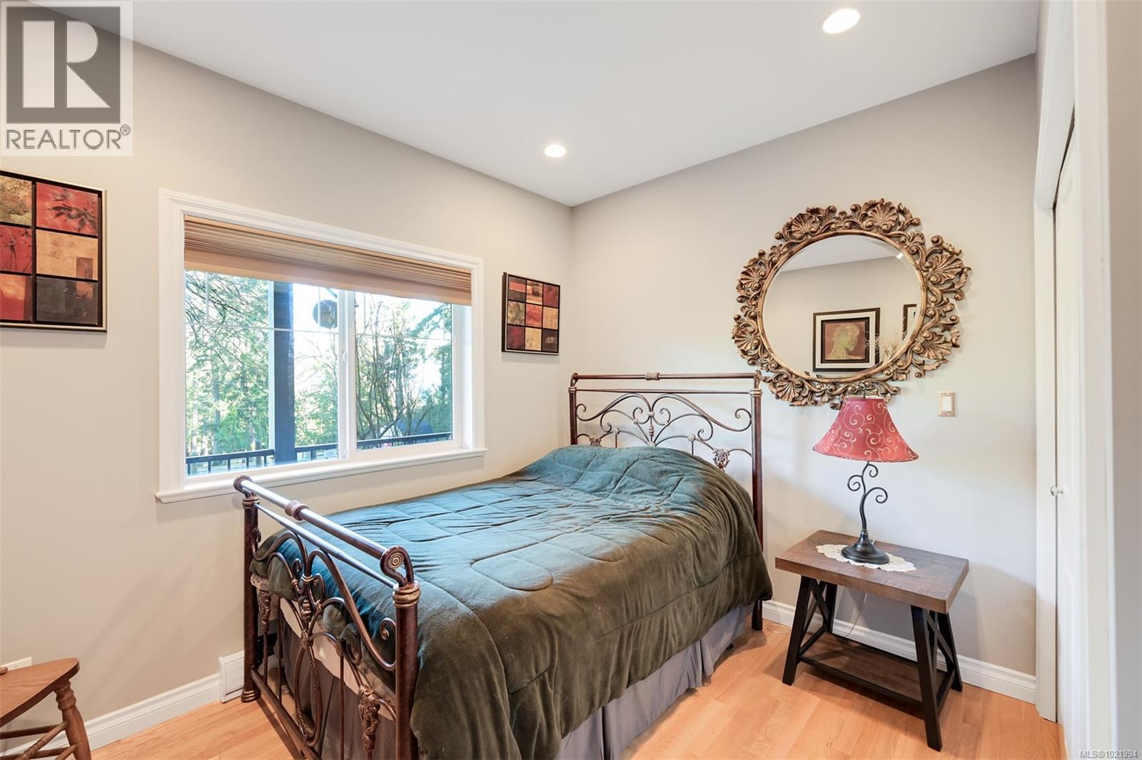 846 Aros Rd, Cobble Hill