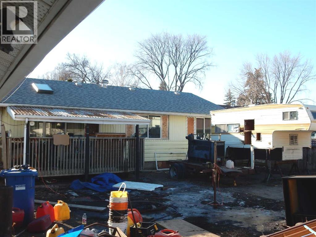 Single Family House Bungalow for Sale in  Southwood Drive SE Southview Calgary 