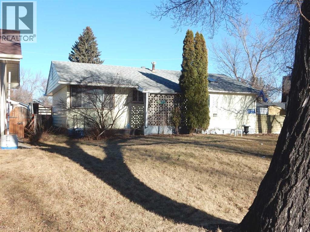 Single Family House Bungalow for Sale in  Southwood Drive SE Southview Calgary 