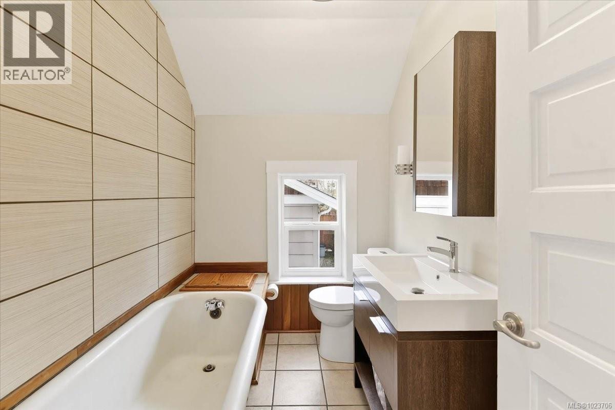 3049 6th Ave, Port Alberni