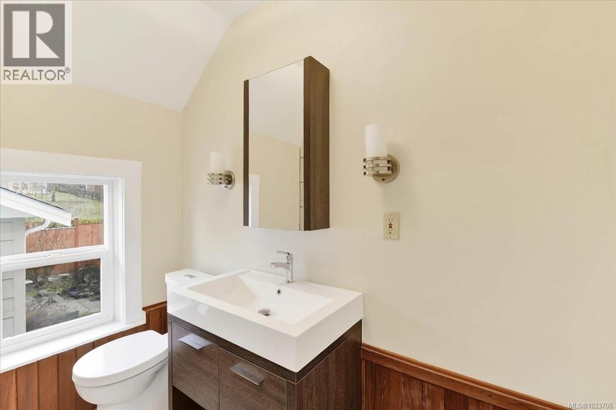 3049 6th Ave, Port Alberni