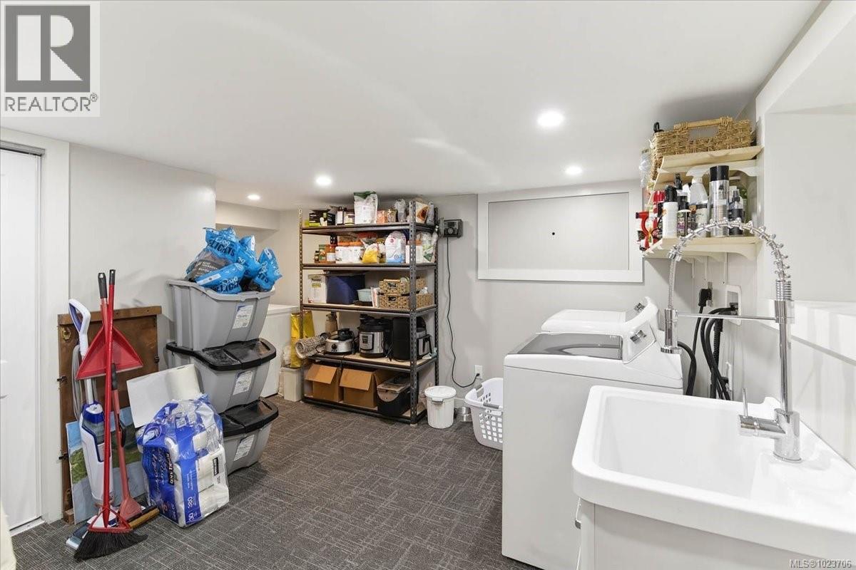 3049 6th Ave, Port Alberni