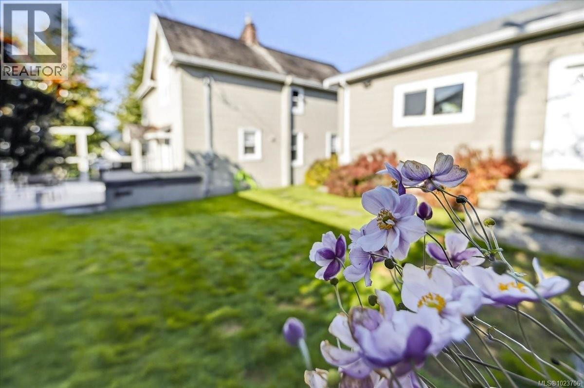 3049 6th Ave, Port Alberni