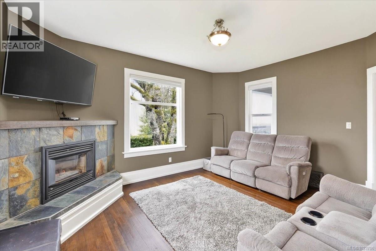 3049 6th Ave, Port Alberni