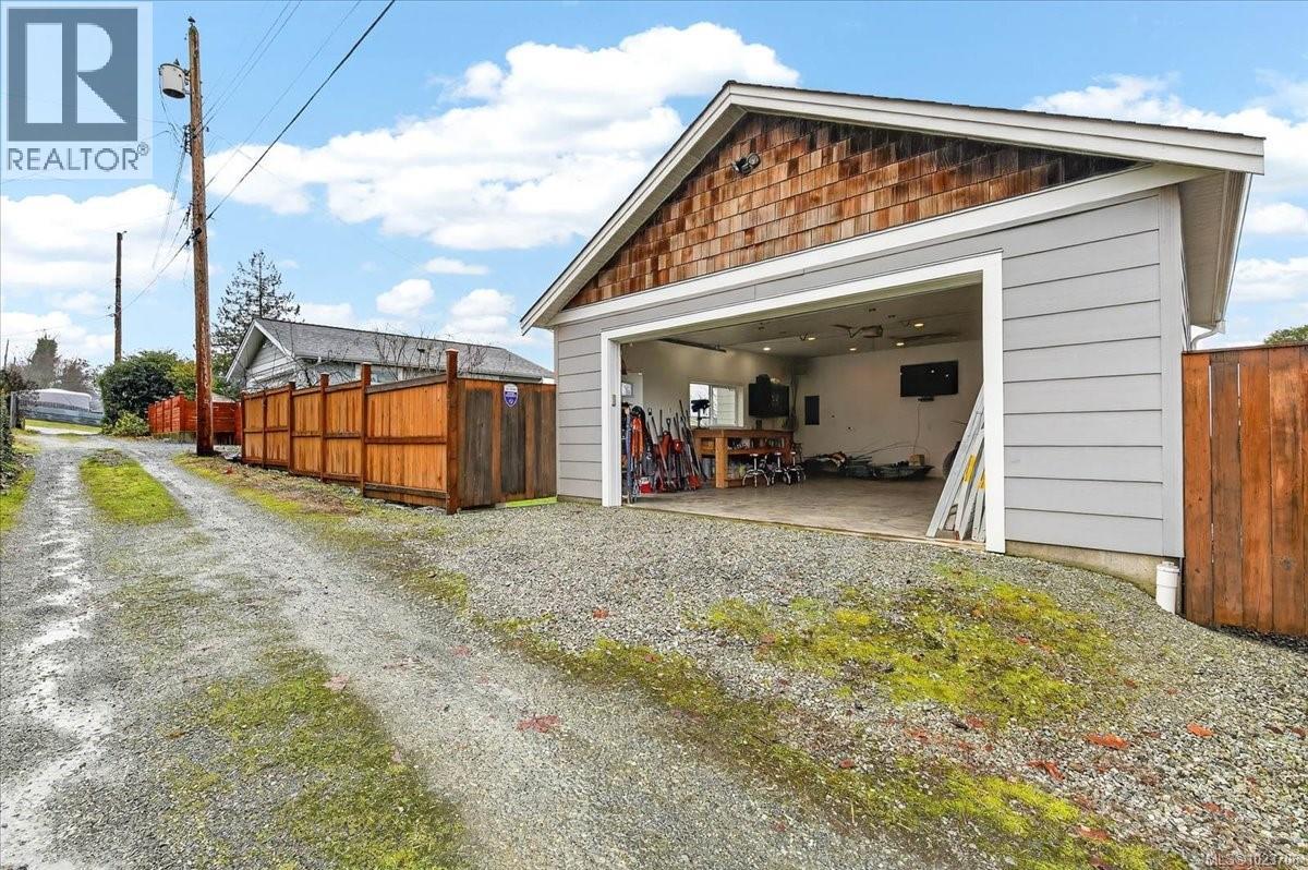 3049 6th Ave, Port Alberni