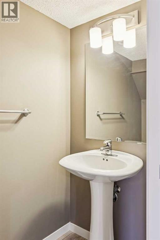 Single Family House for Sale in  Auburn Bay Street SE Auburn Bay Calgary 