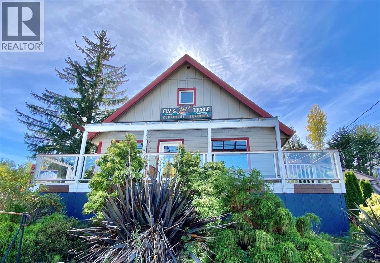 561 Campbell St, Tofino