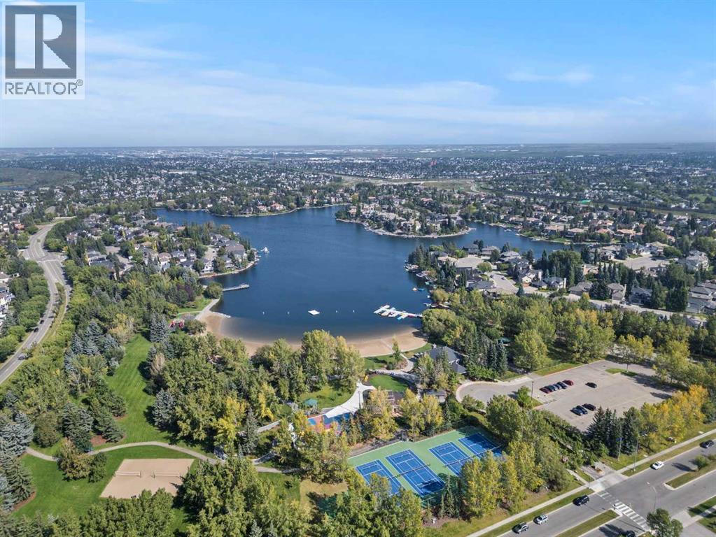 Single Family House for Sale in  Mckerrell Close SE McKenzie Lake Calgary 