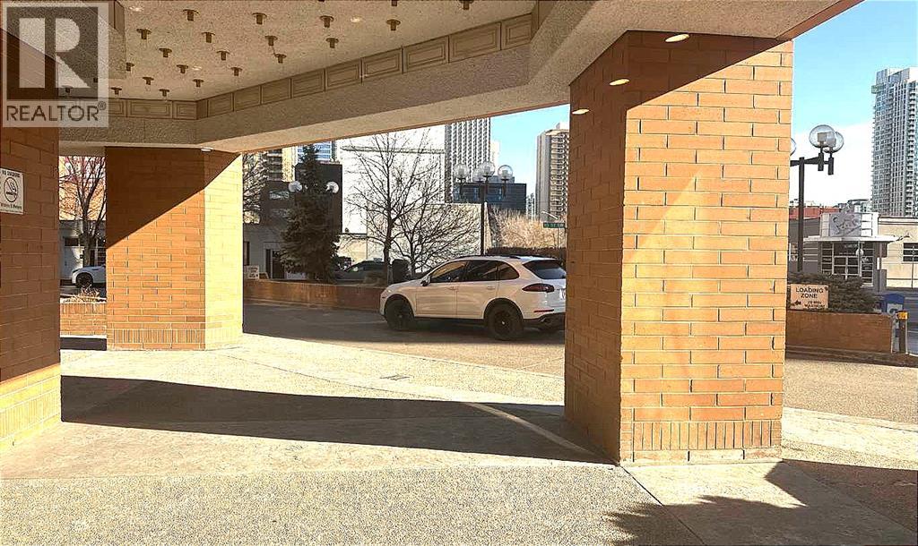 
          1100 8 Avenue Southwest
            <br/>
            <span>Calgary</span>
            , 
            <span>AB</span>
             <span>T2P3T8</span>
         - Photo 9