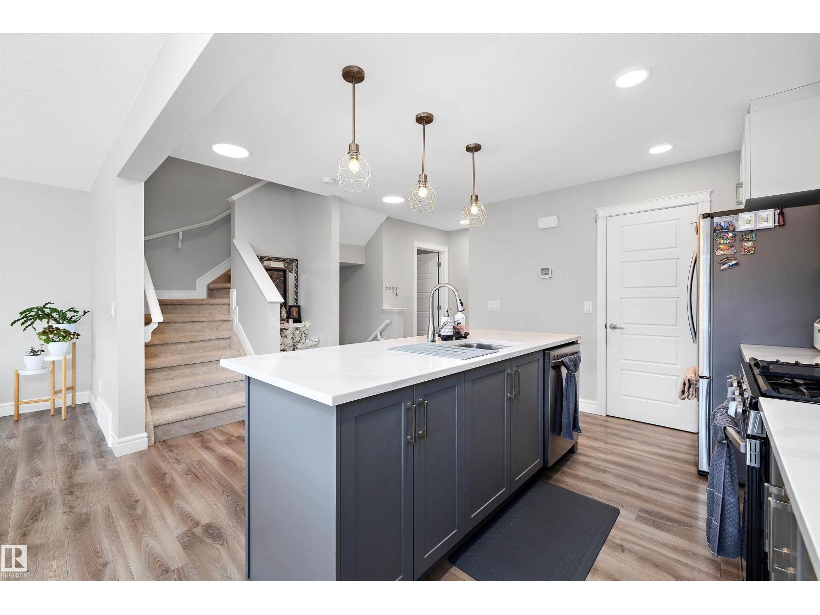 7644 KORULUK PL SW, Edmonton