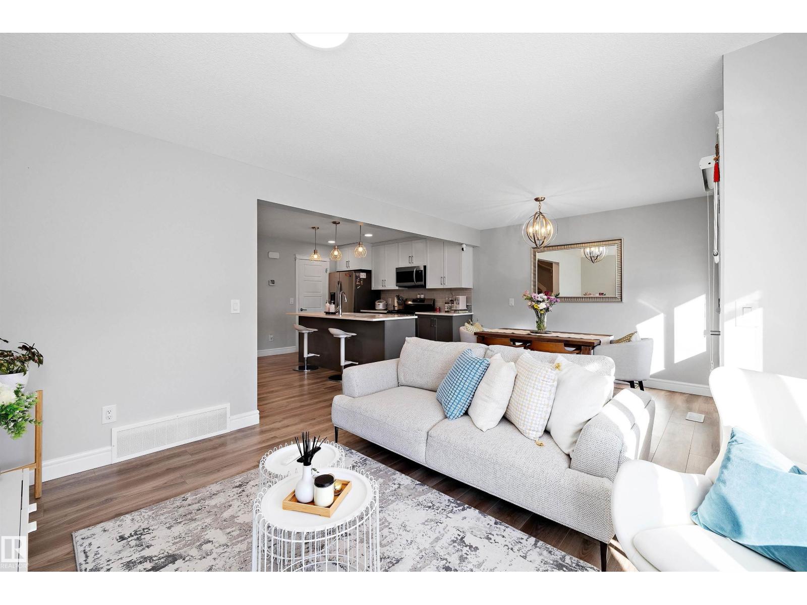 7644 KORULUK PL SW, Edmonton