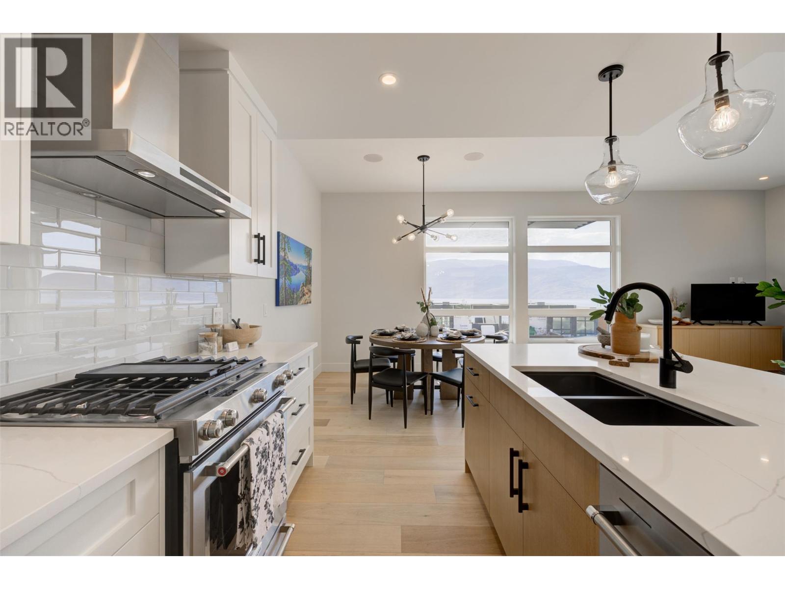  5992 Princess Street, Peachland