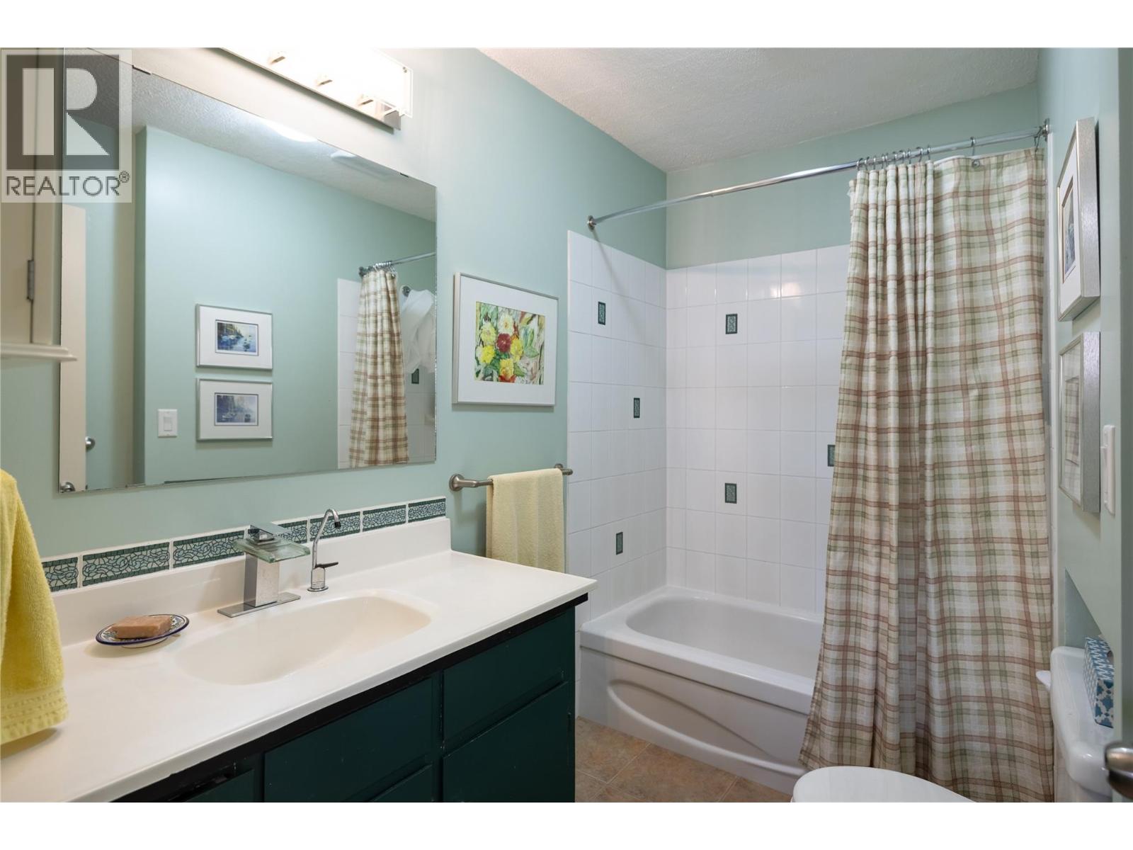  6424 Goose Lake Road, Vernon