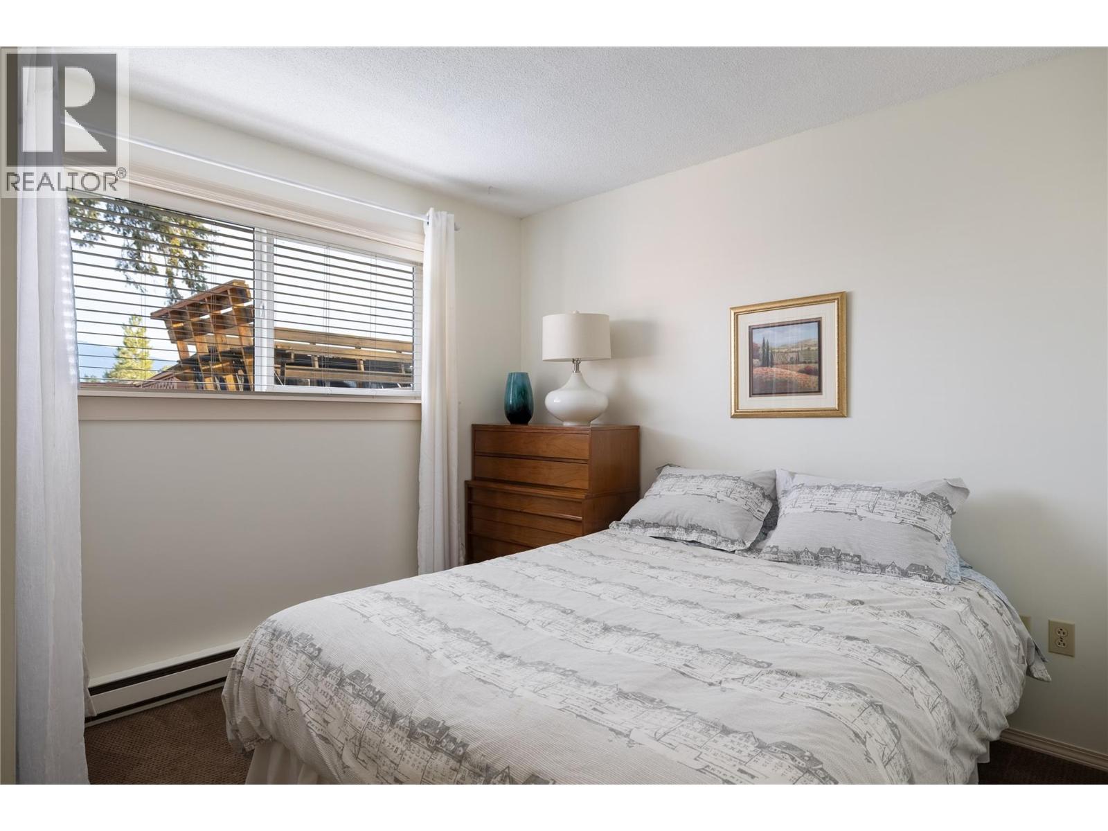  6424 Goose Lake Road, Vernon