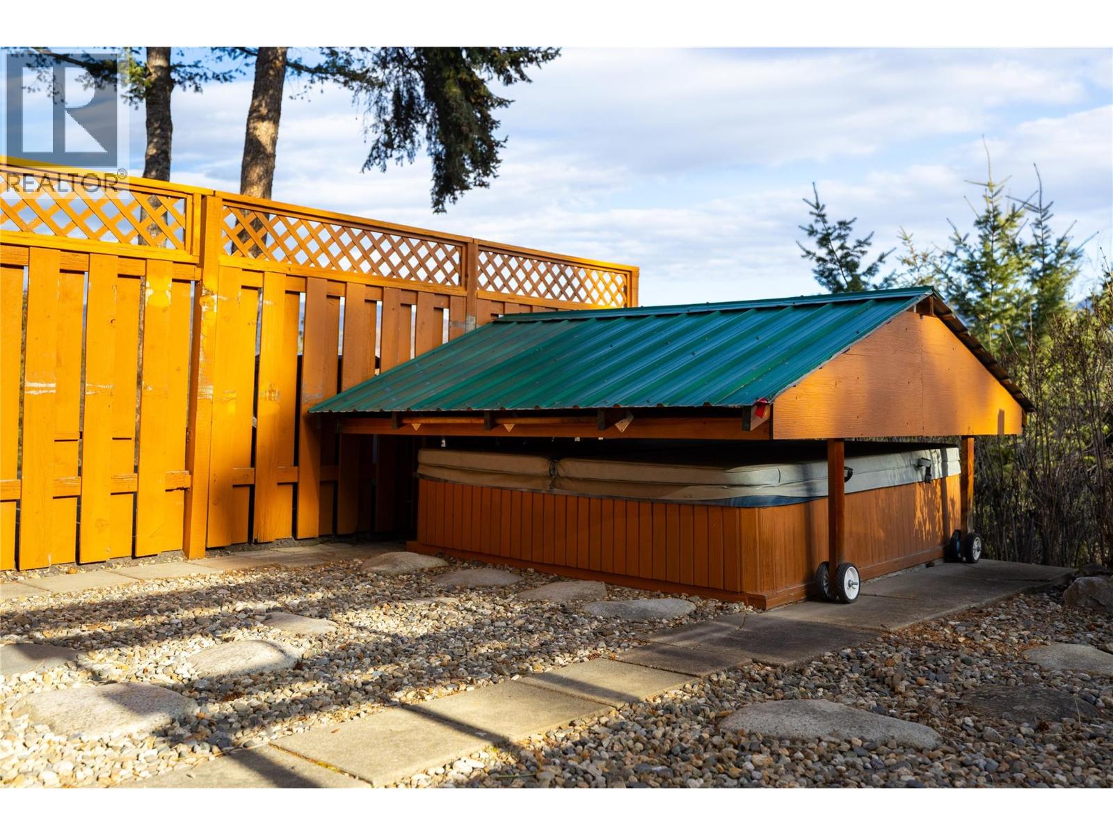  6424 Goose Lake Road, Vernon