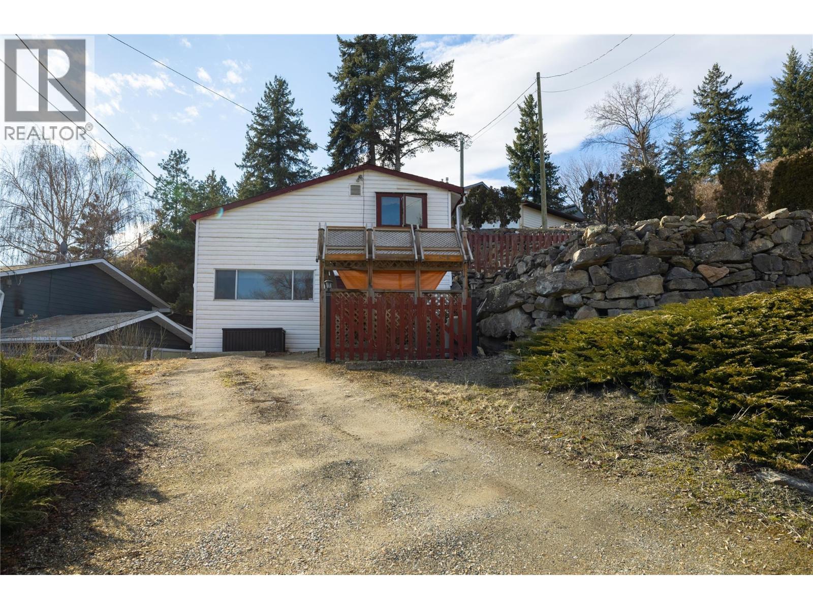  6424 Goose Lake Road, Vernon
