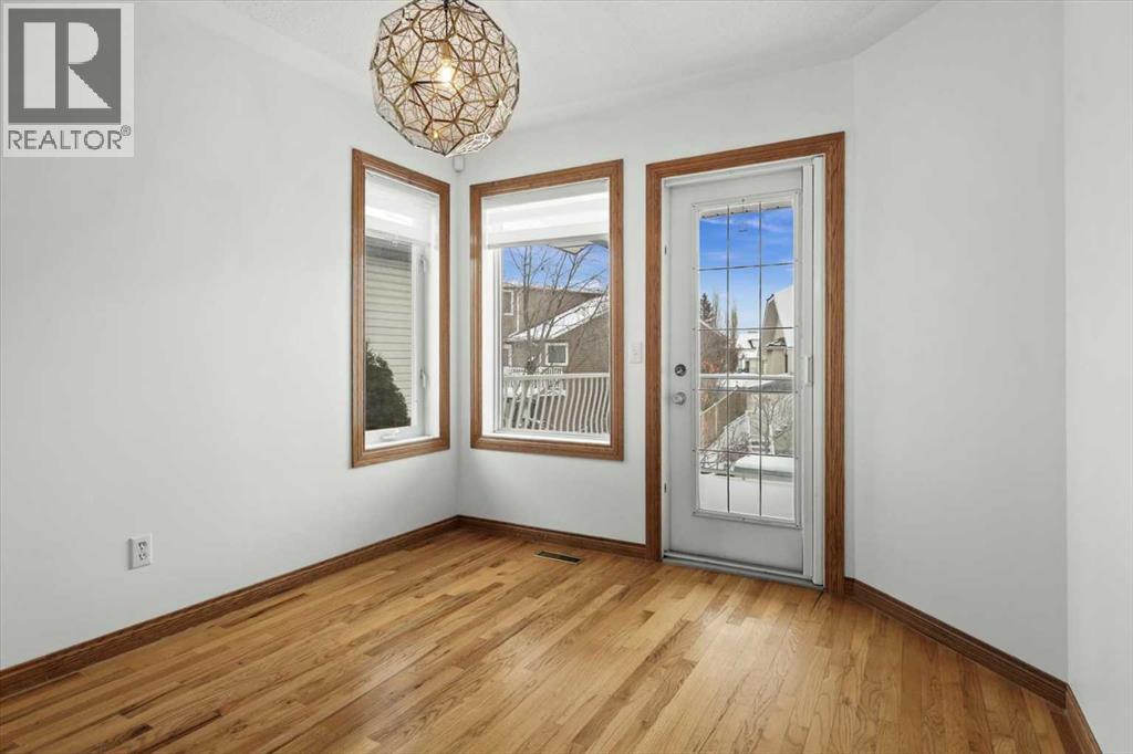 Single Family House Bi-level for Sale in  Scurfield Drive NW Scenic Acres Calgary 