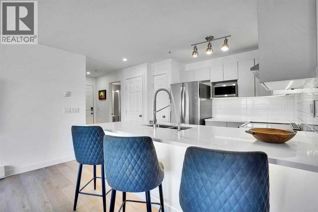 Single Family House for Sale in    Avenue SW Sunalta Calgary 