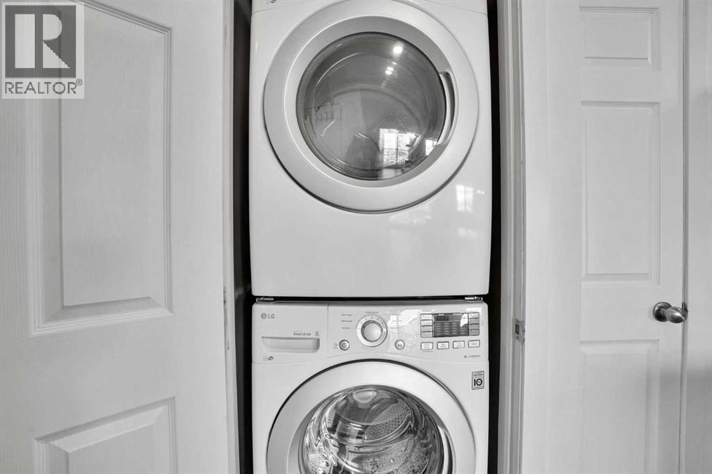 Single Family House for Sale in    Avenue SW Sunalta Calgary 