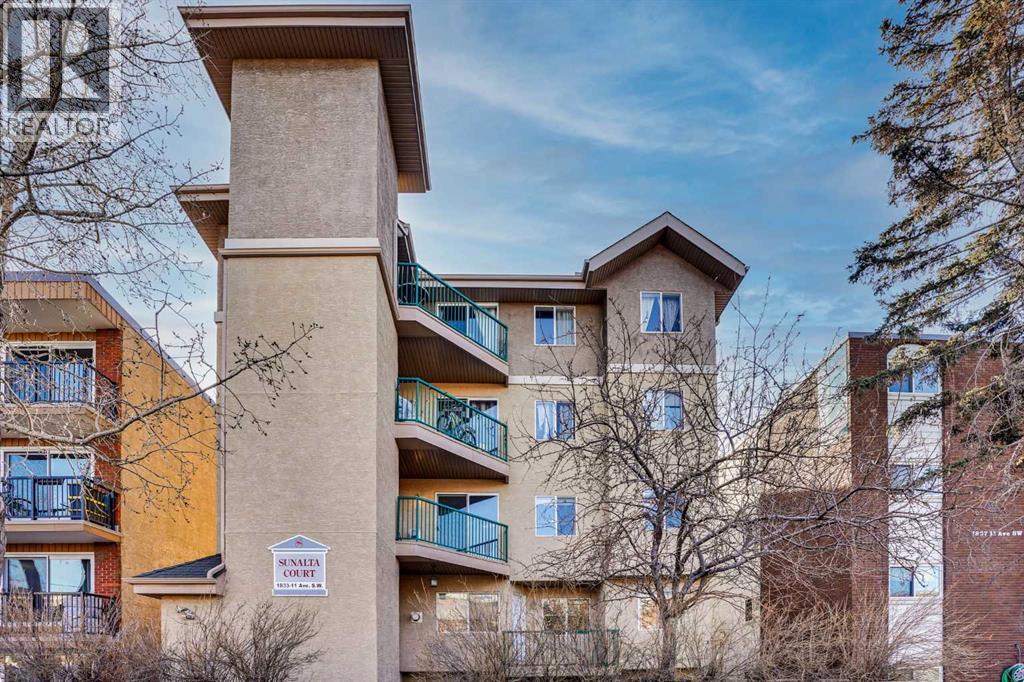 Single Family House for Sale in    Avenue SW Sunalta Calgary 