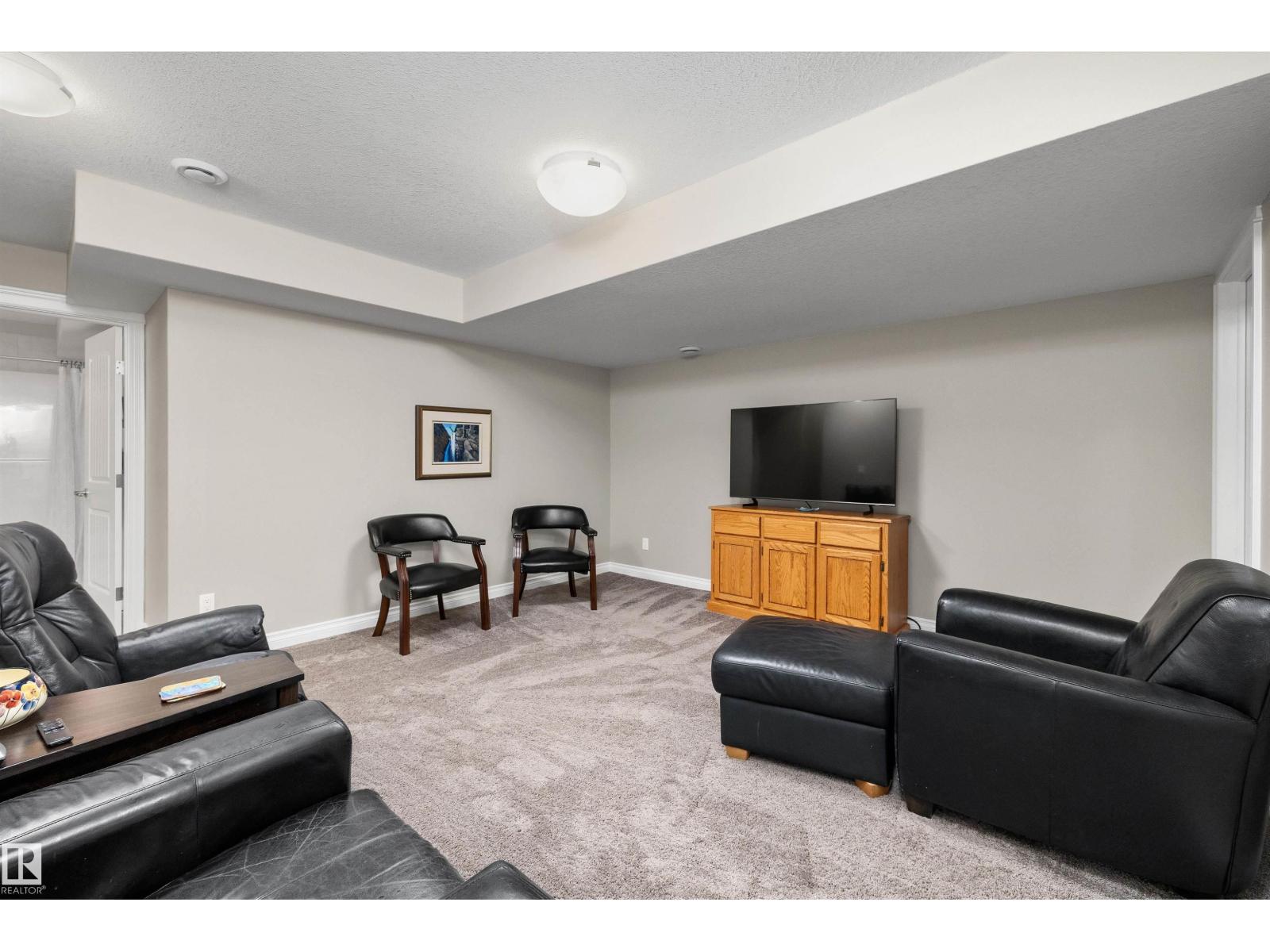 19 GILMORE WY, Spruce Grove