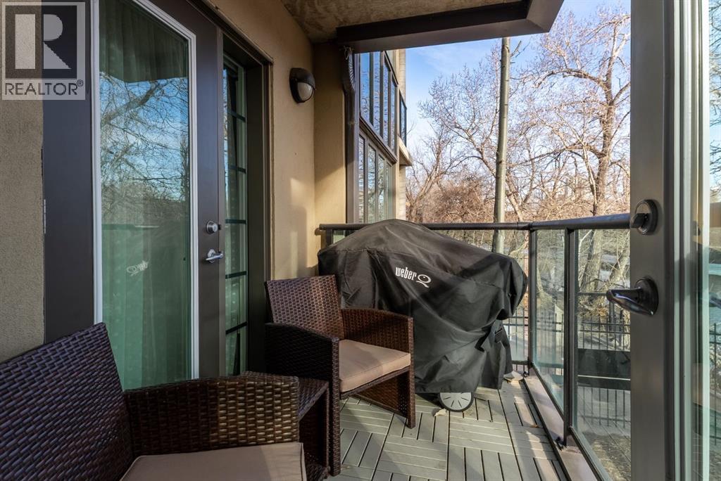 Single Family House for Sale in    Avenue SW Mission Calgary 