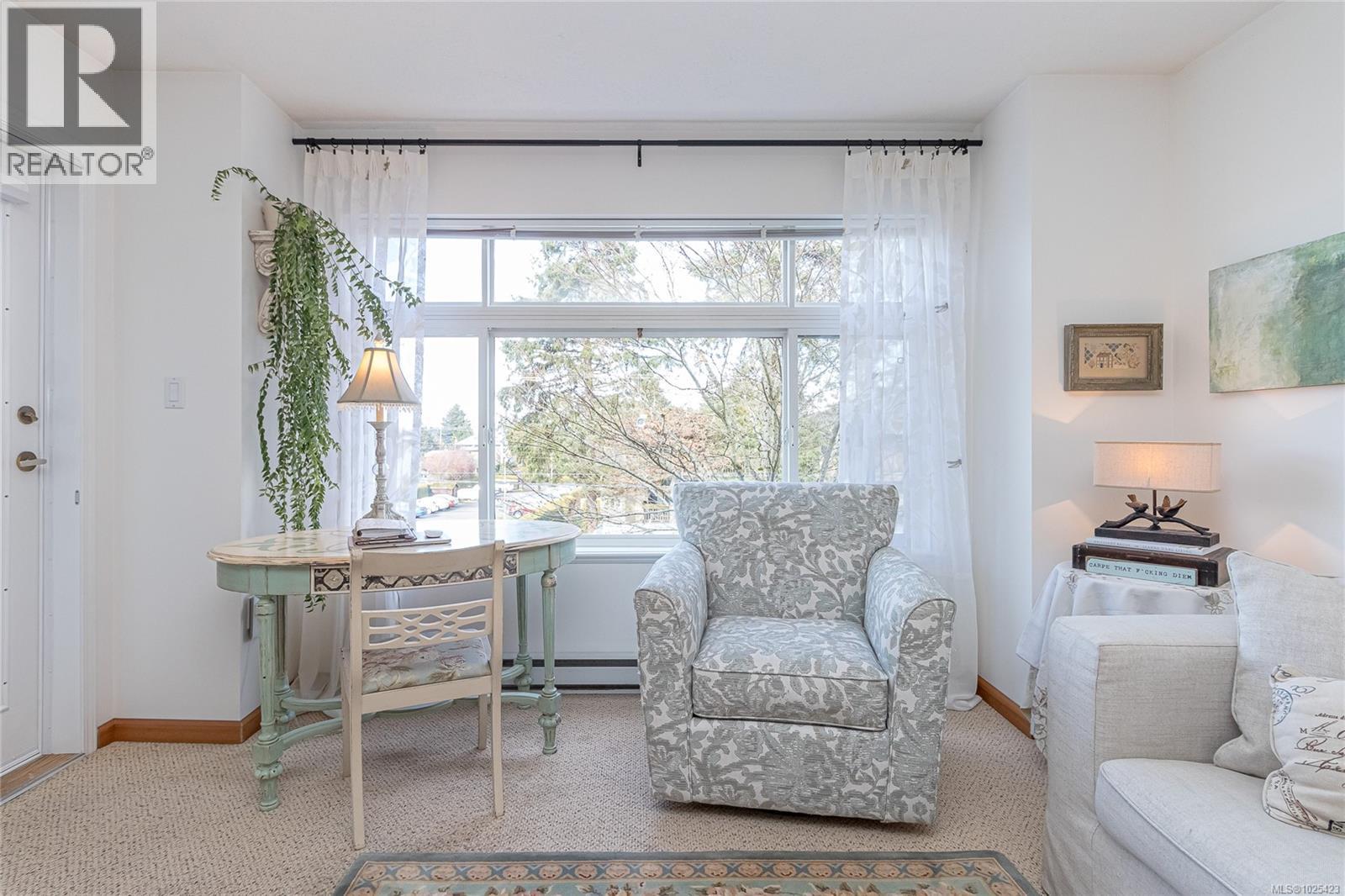 203 354 Morison Ave, Parksville