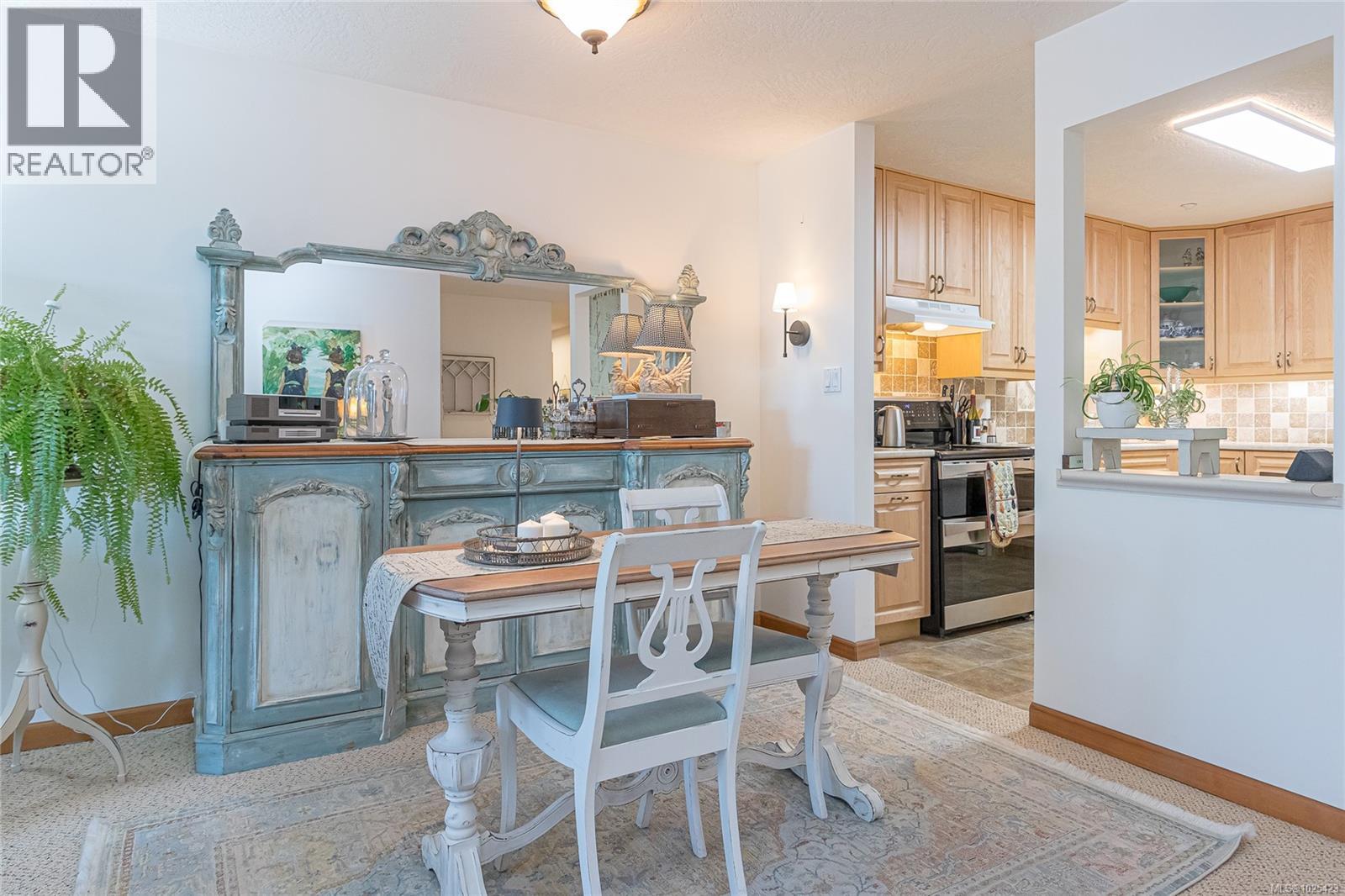 203 354 Morison Ave, Parksville