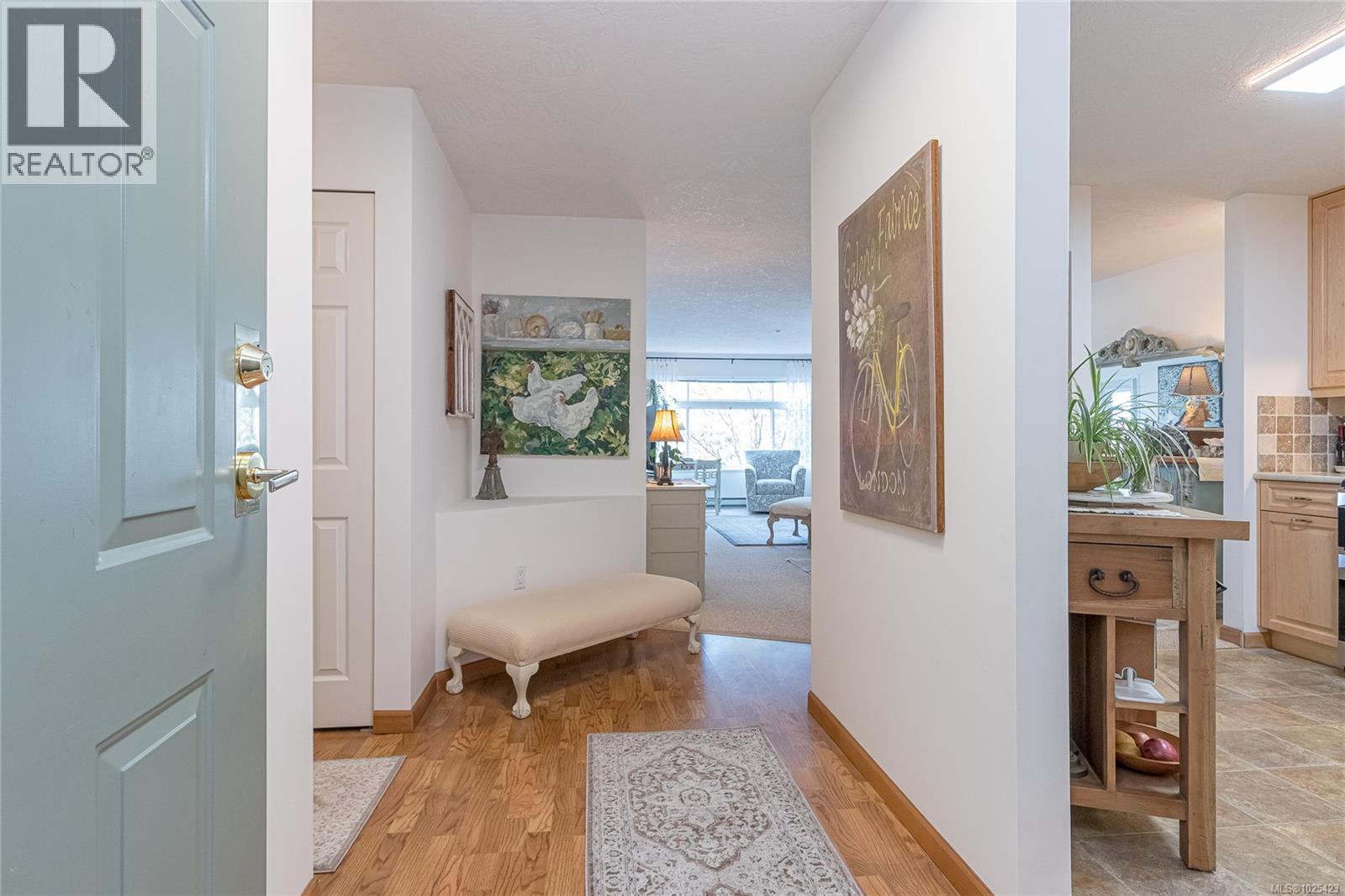 203 354 Morison Ave, Parksville