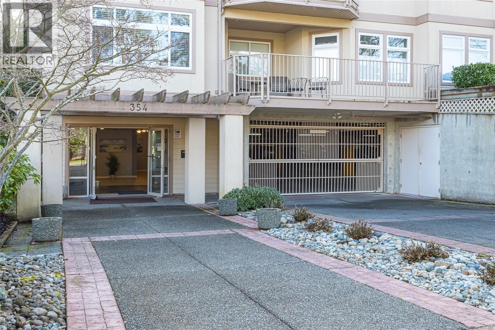 203 354 Morison Ave, Parksville