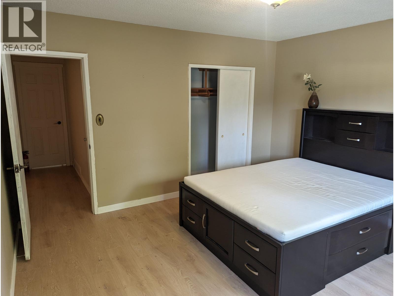 5395 GEORGIA STREET, Burnaby