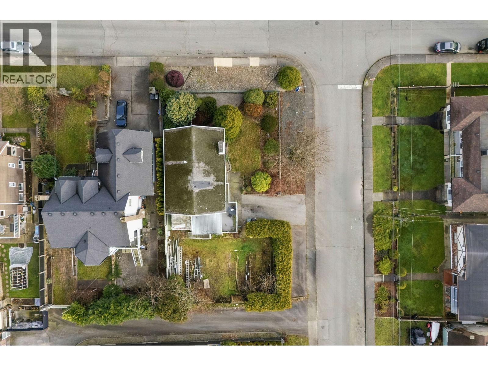 5395 GEORGIA STREET, Burnaby