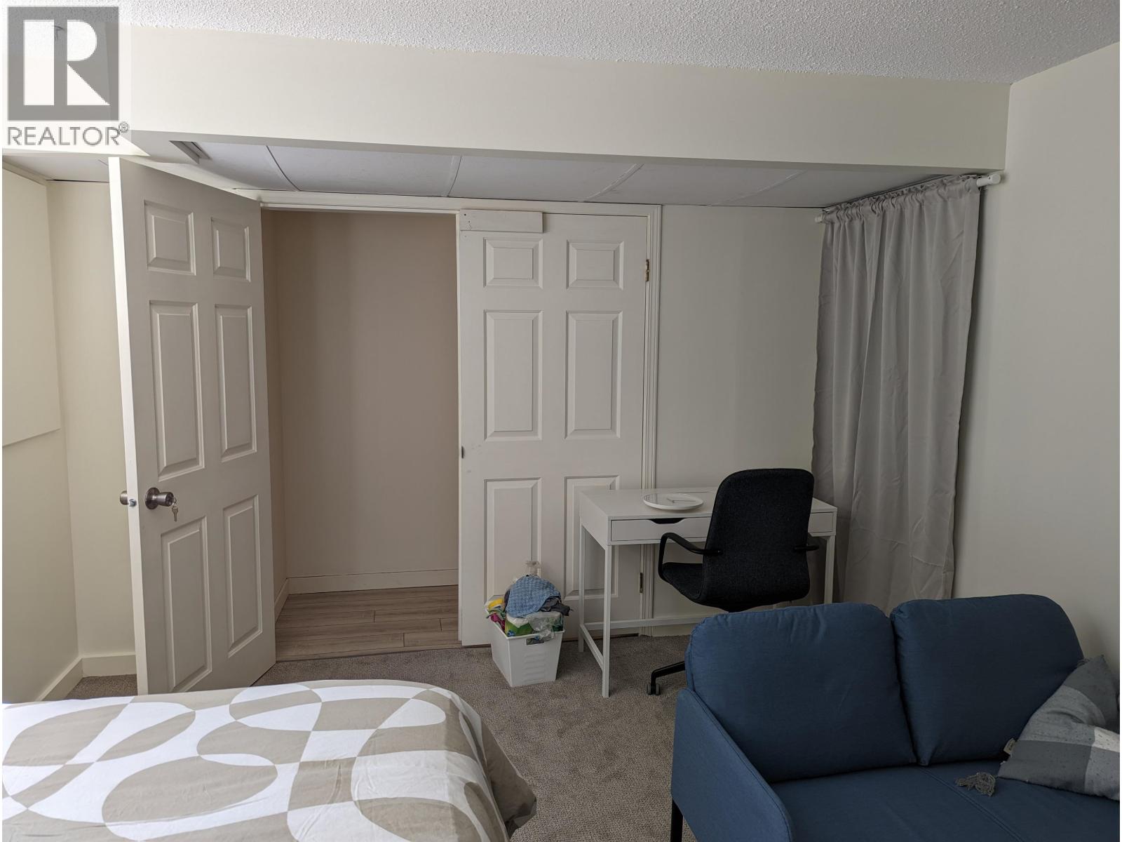 5395 GEORGIA STREET, Burnaby