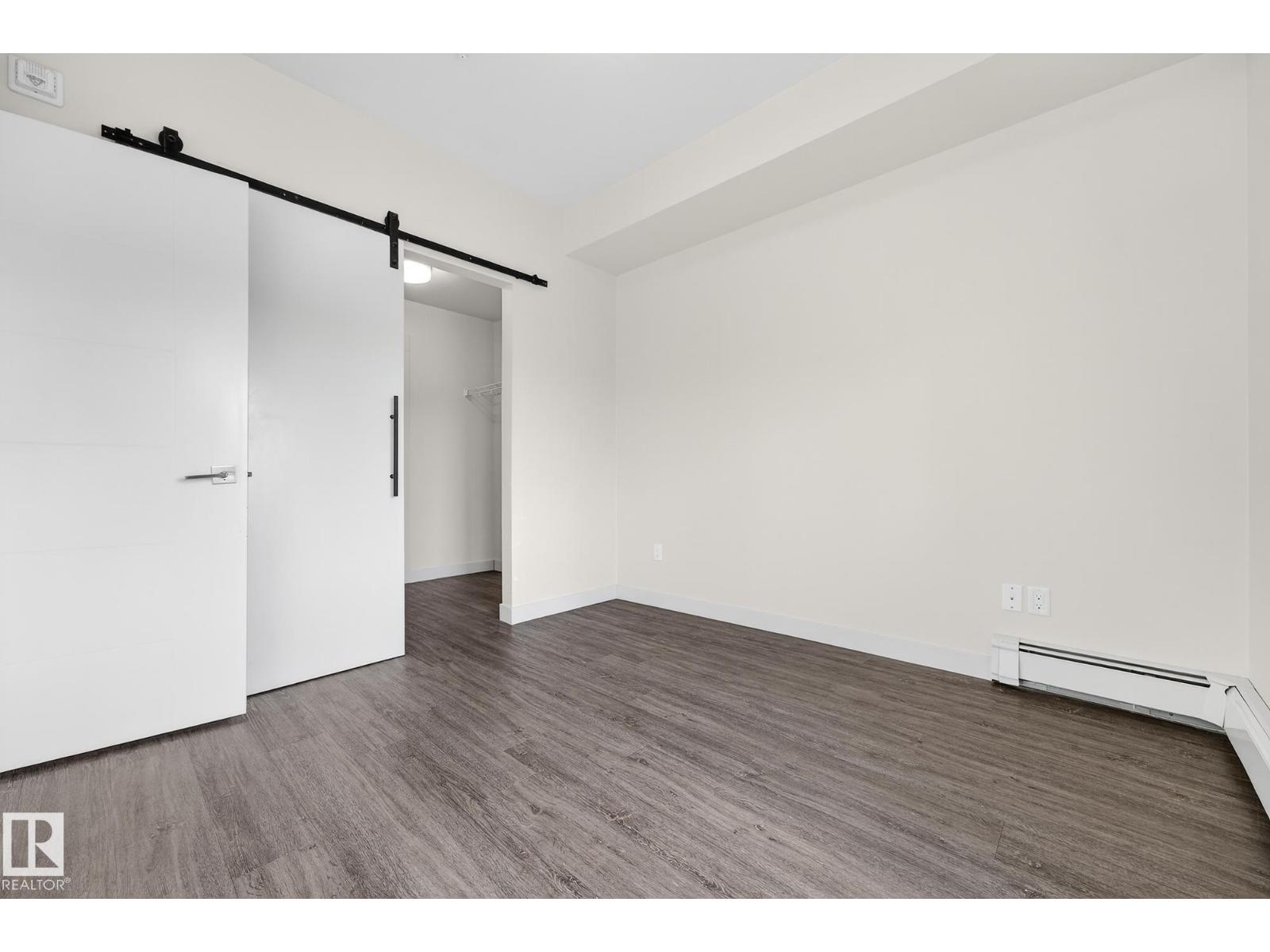 #304 10837 83 AV NW, Edmonton