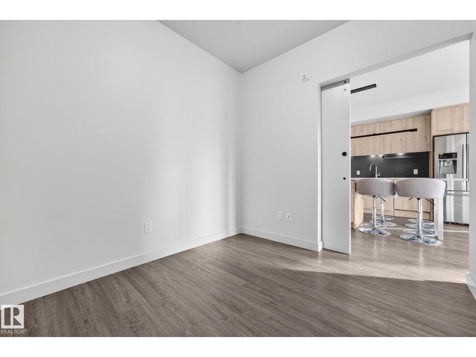 #304 10837 83 AV NW, Edmonton