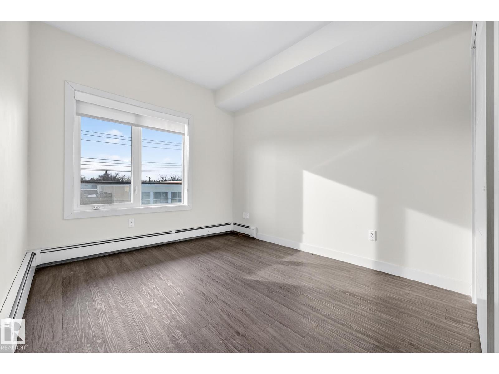 #304 10837 83 AV NW, Edmonton