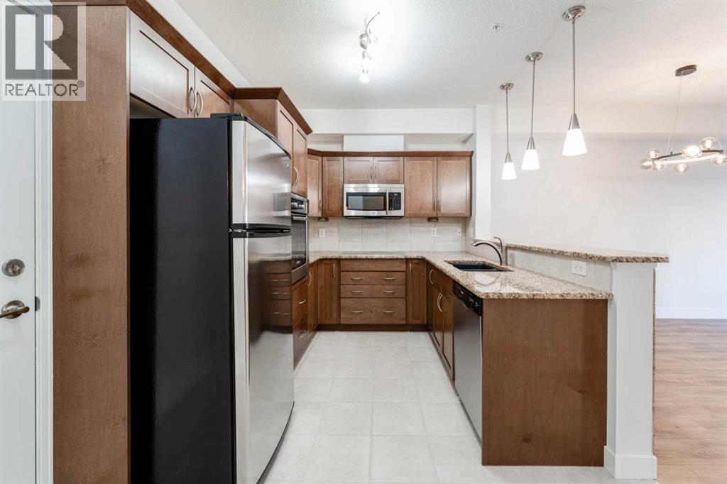 Single Family House for Sale in   Royal Oak Plaza NW Royal Oak Calgary 