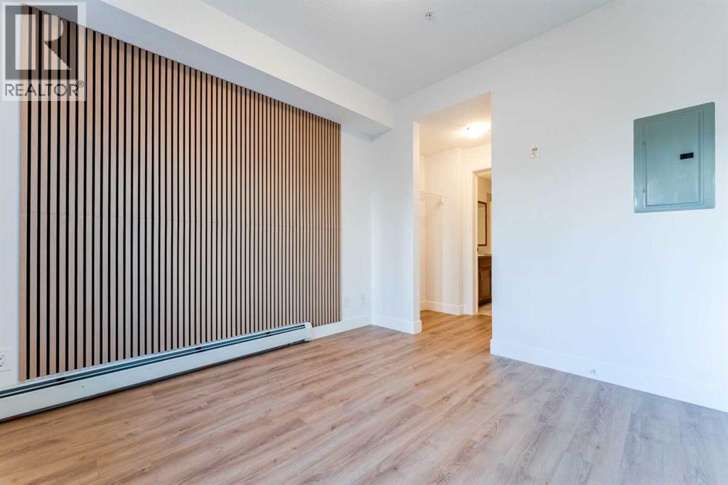 Single Family House for Sale in   Royal Oak Plaza NW Royal Oak Calgary 