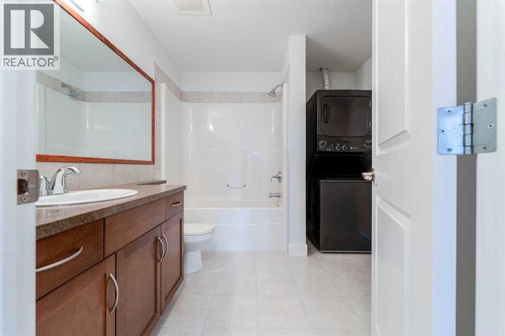 Single Family House for Sale in   Royal Oak Plaza NW Royal Oak Calgary 